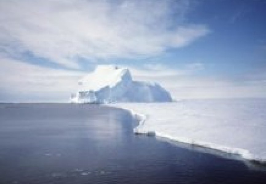 Над Арктикой образовалась озоновая дыра